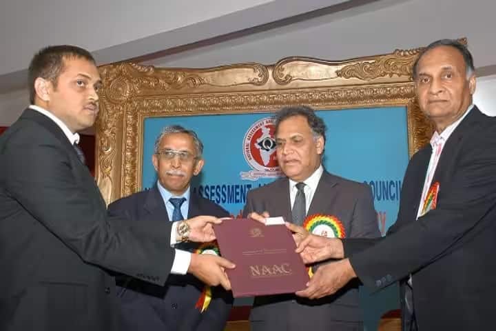 Subhash Chandra Bose Law College, Hardoi campus photo 2