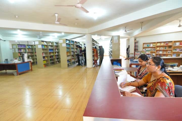 Shankersinh Vaghela Bapu Institute of Nursing, Gandhinagar campus photo 5