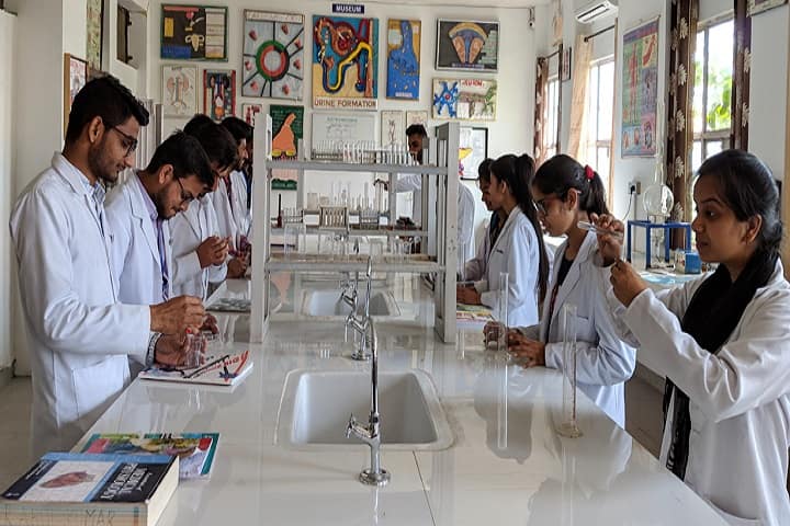 JR Kissan Homoeopathic Medical College and Hospital, Rohtak campus photo 3