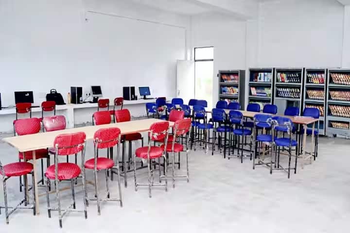 SRC Law College, Meerut campus photo 5