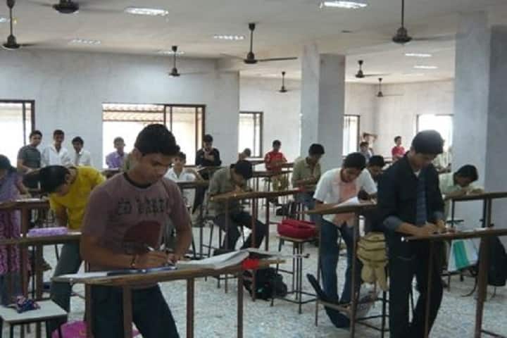 Vidyavardhinis Bhausaheb Vartak Polytechnic, Thane campus photo 2