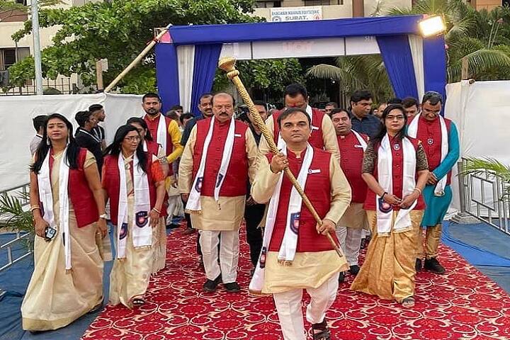 Bhagwan Mahavir University, Surat campus photo 6