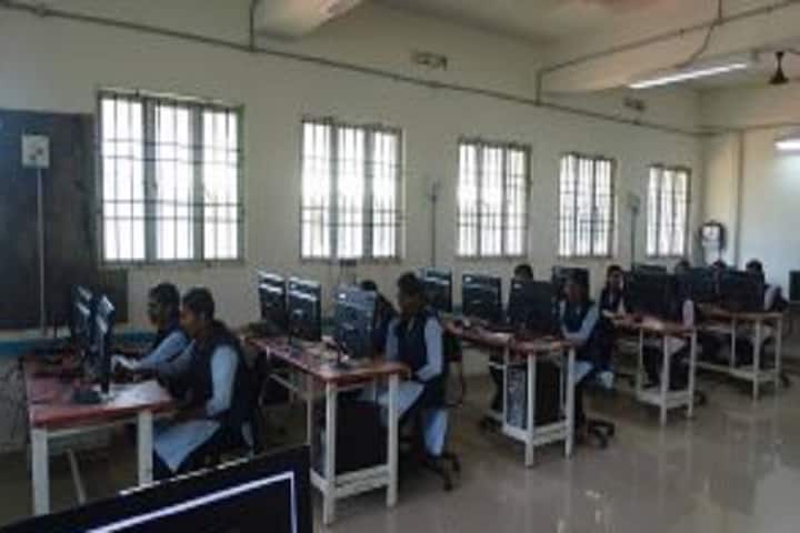 Indira Gandhi Polytechnic College, Mahe campus photo 3