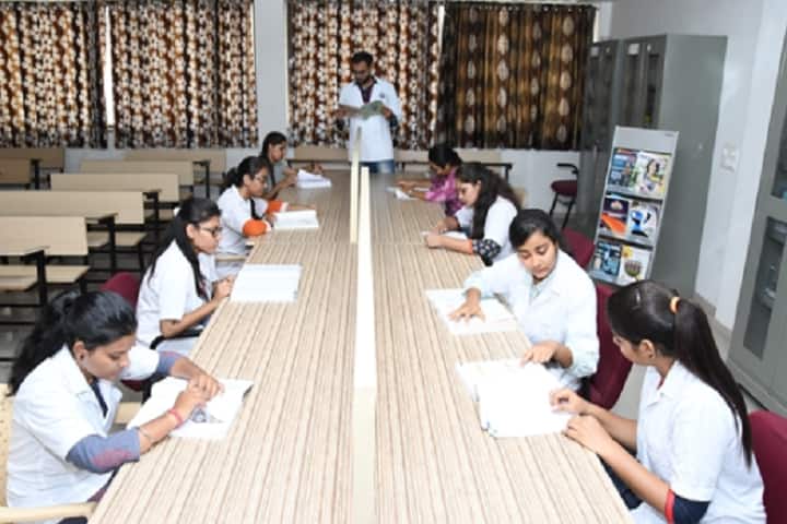 Shree Swaminarayan Physiotherapy College, Ahmedabad campus photo 2