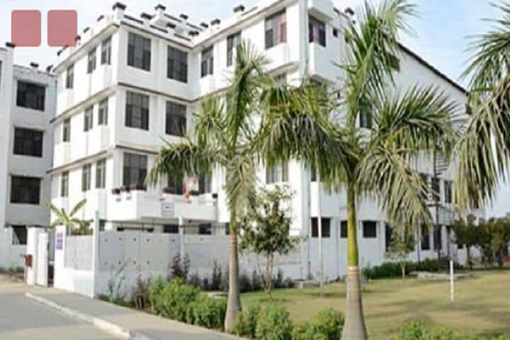 Shri Ram Murti Smarak College of Law, Bareilly campus photo 5