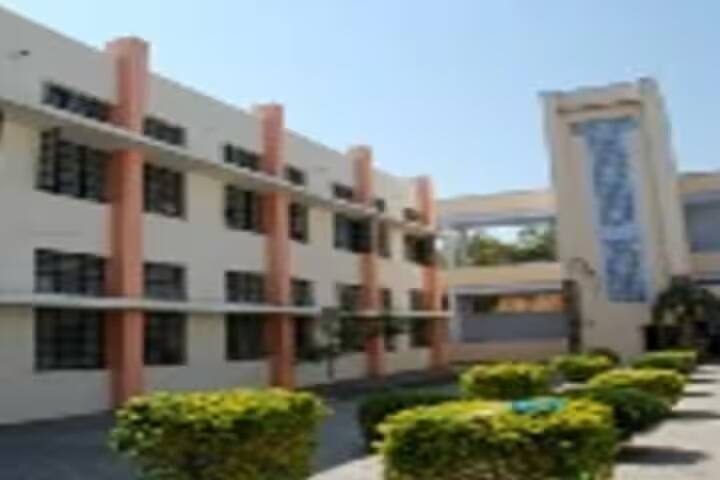 Shri Omkarnath Malpani Law College, Sangamner campus photo 4