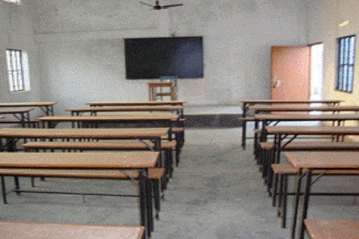 Pushpa Singh Vidhi Mahavidyalaya, Mirzapur campus photo 6