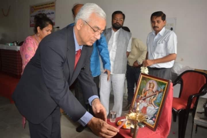Shri Nathmal Goenka Law College, Akola campus photo 4