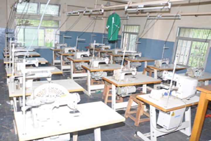 SPKM Indian Institute of Handloom Technology, Venkatagiri campus photo 3