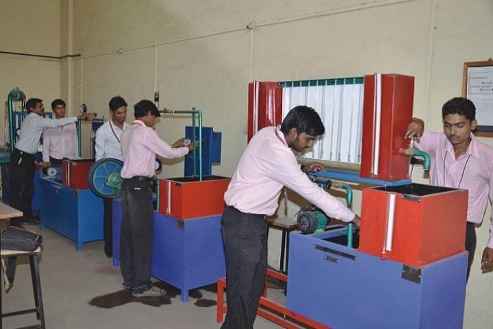 Rajarshi Shahu Maharaj Polytechnic, Nashik campus photo 3