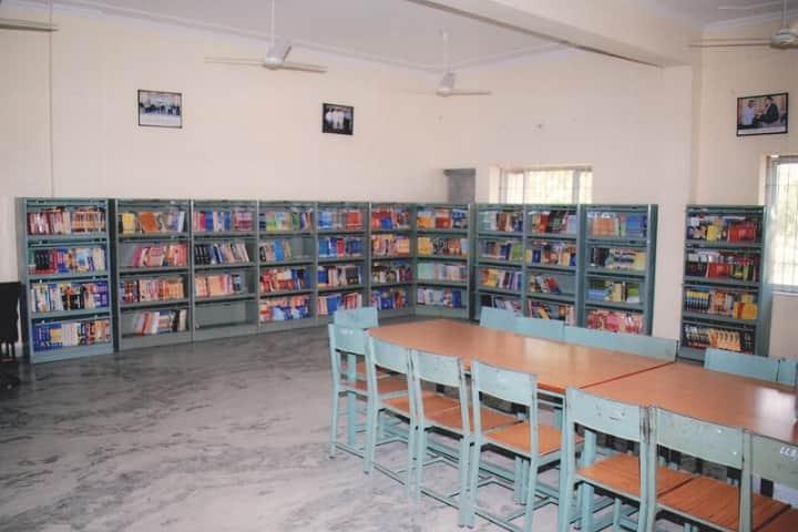 Shri Bhawani Niketan Law College, Jaipur campus photo 6