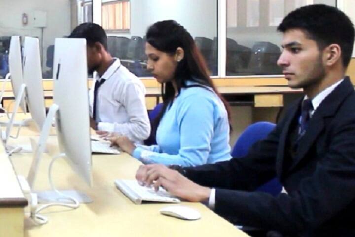 School of Legal Studies, RIMT University, Gobindgarh campus photo 3