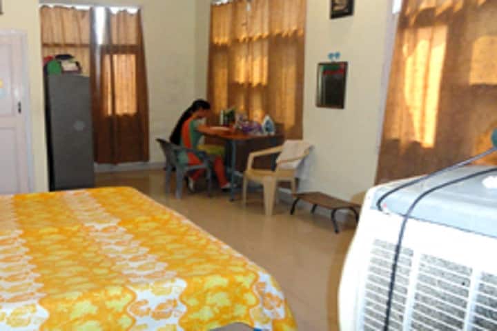 Chandola Homoeopathic Medical College and Hospital, Udham Singh Nagar campus photo 6