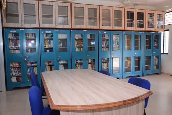 Shree PM Patel Post Graduate Institute of Law and Human Rights, Anand campus photo 5