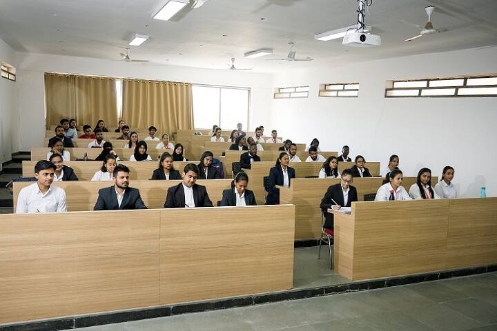 School of Law, Sandip University, Nashik campus photo 4