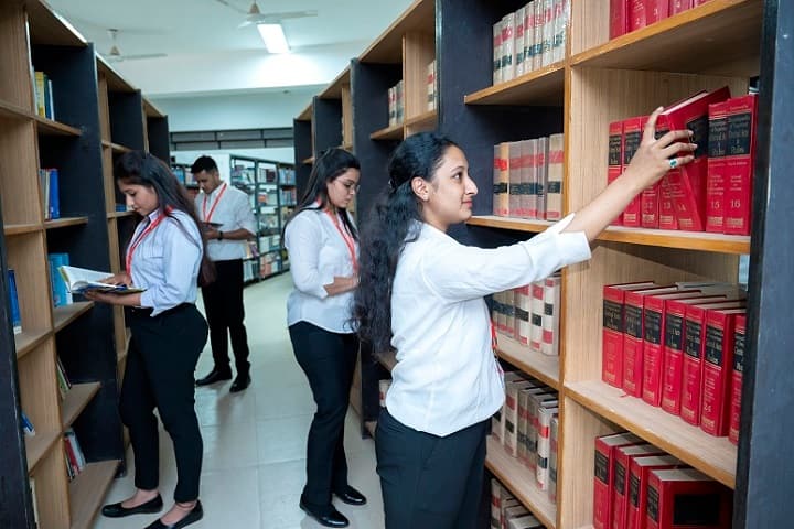 School of Law, Sandip University, Nashik campus photo 6