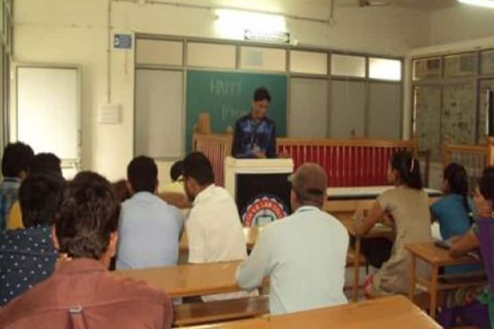 Sheth VS Law College, Unjha campus photo 3