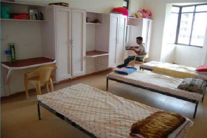 Shankersinh Vaghela Bapu Institute of Law, Gandhinagar campus photo 3