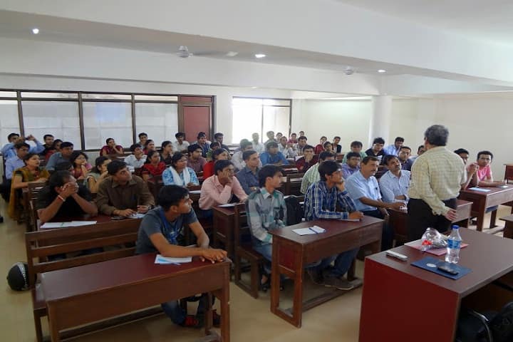 Shankersinh Vaghela Bapu Institute of Law, Gandhinagar campus photo 4