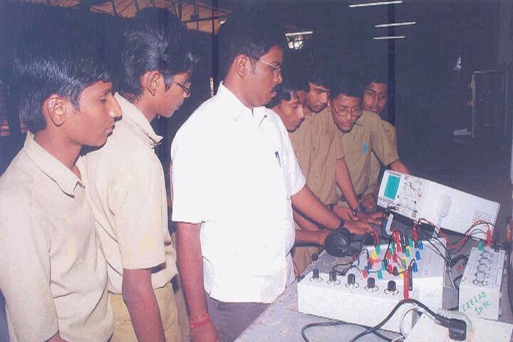 Shanmugha Polytechnic College, Tirumalaisamudram campus photo 4
