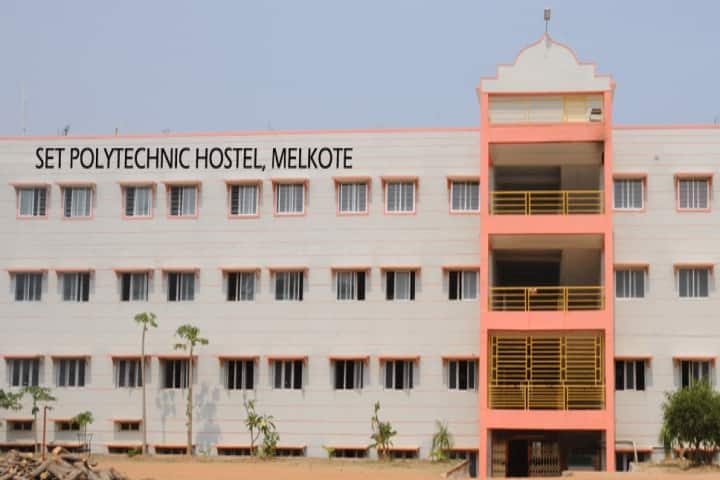 SET Polytechnic, Mandya campus photo 2