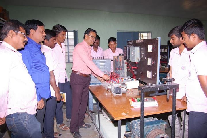 SES Polytechnic College, Siruguppa campus photo 4