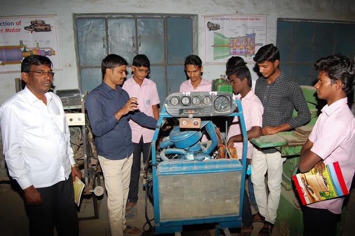 SES Polytechnic College, Siruguppa campus photo 6