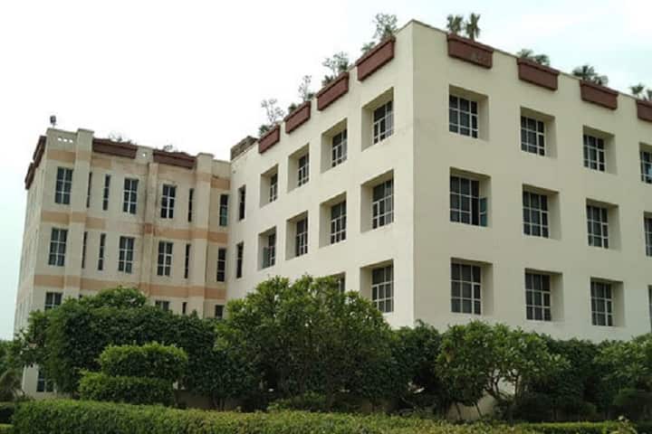 School of Legal Studies, Om Sterling Global University, Hisar campus photo 2