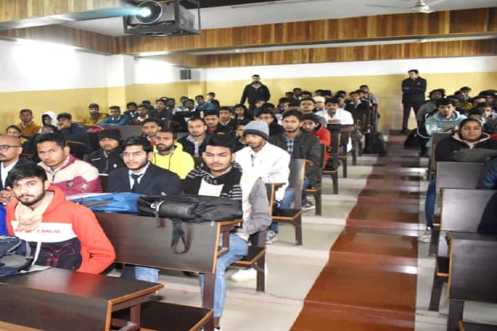 School of Legal Studies, Om Sterling Global University, Hisar campus photo 3