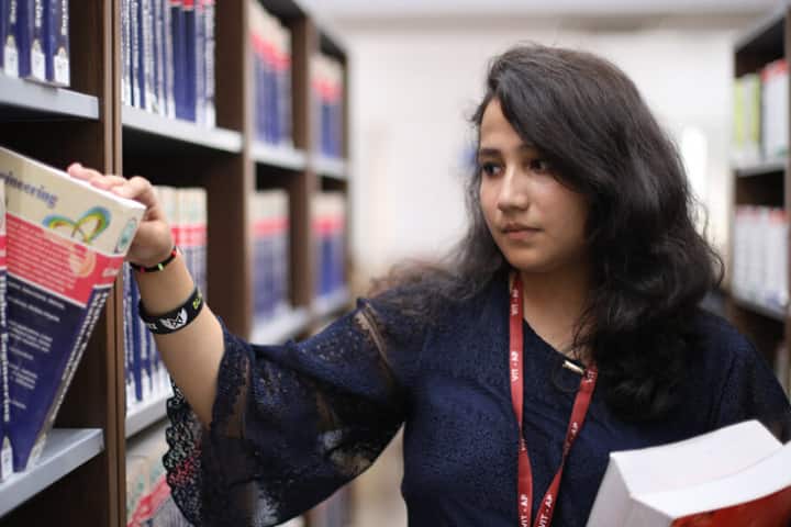 School of Law, VIT-AP University, Amaravati campus photo 4