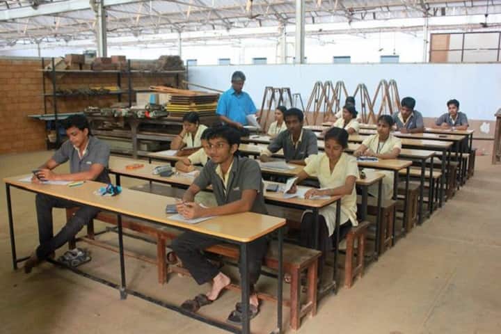 Thiagarajar Polytechnic College, Thrissur campus photo 3