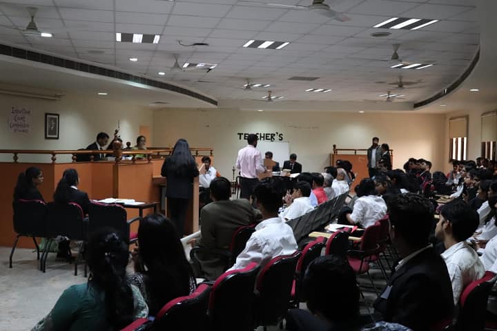 School of Law Justice and Governance, Gautam Buddha University, Greater Noida campus photo 3