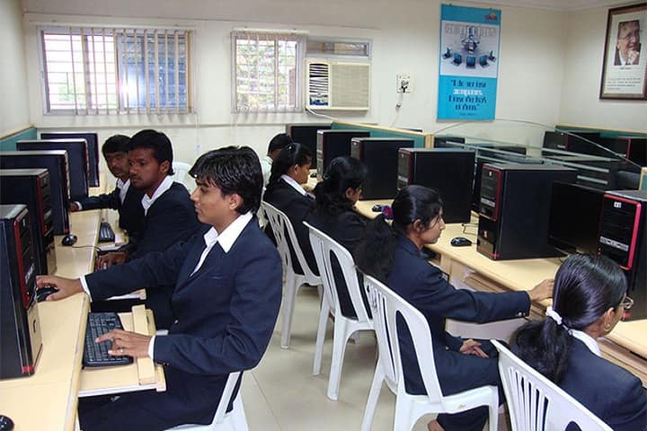 Yashwantrao Mohite Institute of Management, Karad campus photo 4