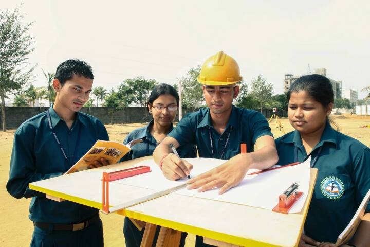 Saveetha College of Architecture and Design, Chennai campus photo 6