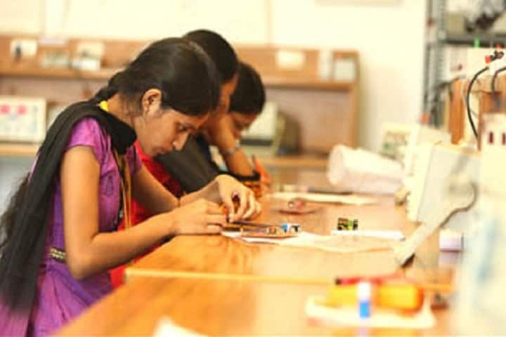 VBIT Ghatkesar campus photo 3