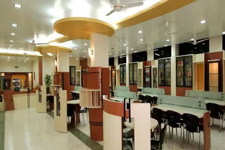 Prin KP Mangalvedhekar Institute of Management Career Development and Research, Solapur campus photo 6