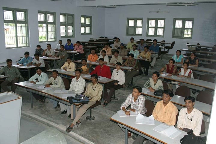 SV Institute of Management, Kadi campus photo 4