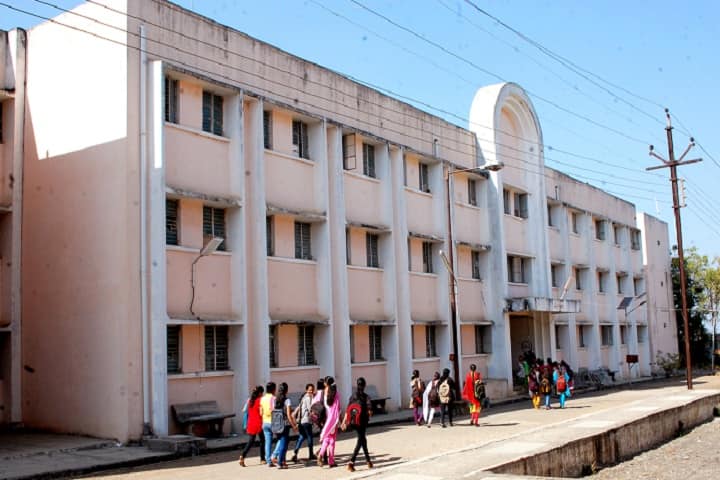 Government Residential Women's Polytechnic, Latur campus photo 2