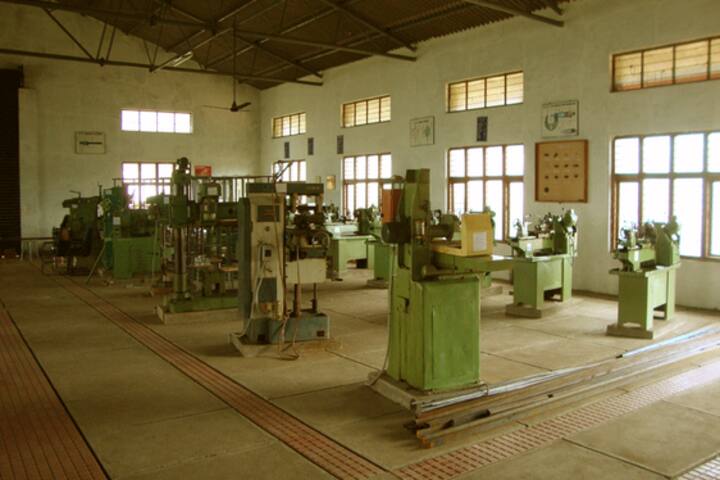 Sri Nandhanam Polytechnic College, Tirupattur campus photo 2