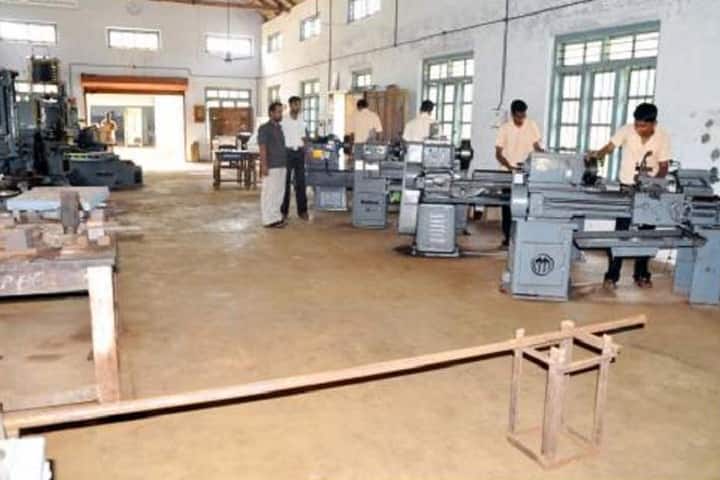 Swami Nithyananda Polytechnic College, Kanhangad campus photo 5