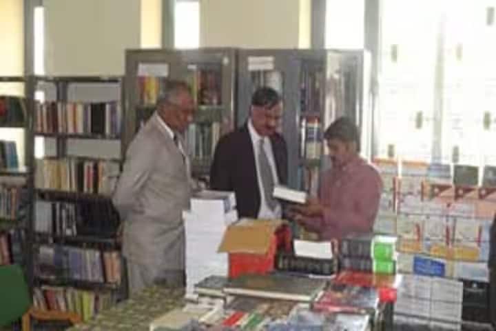 RL Law College, Davangere campus photo 3