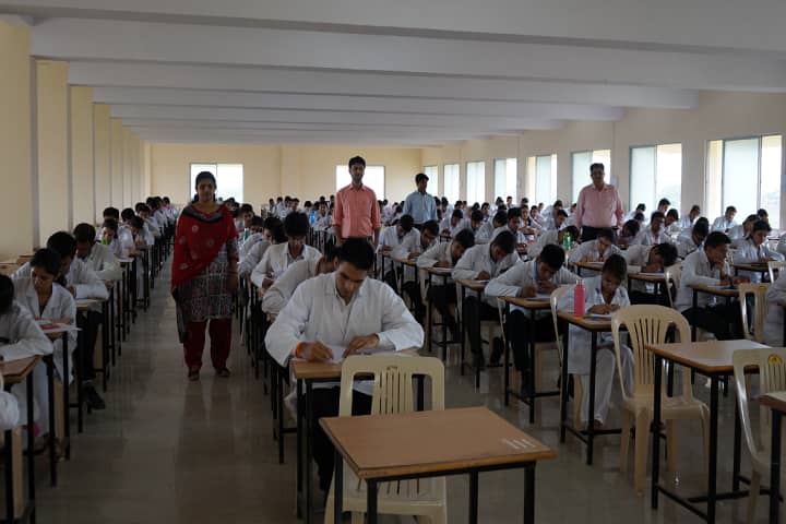 RD Gardi College of Nursing, Ujjain campus photo 3