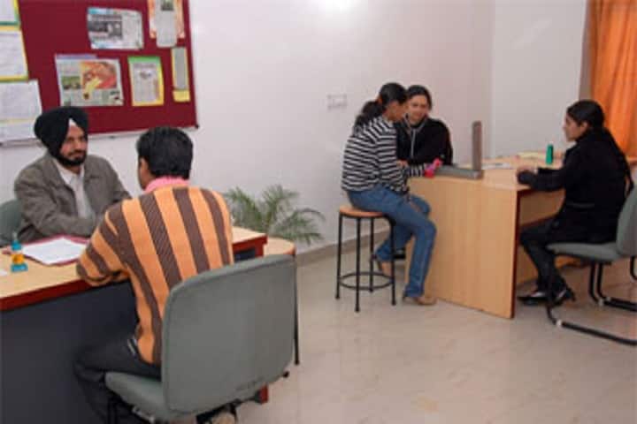 Rayat Bahra College of Nursing, Hoshiarpur campus photo 6