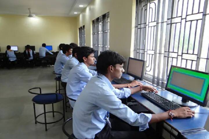 GRY Institute of Pharmacy, Khargone campus photo 4
