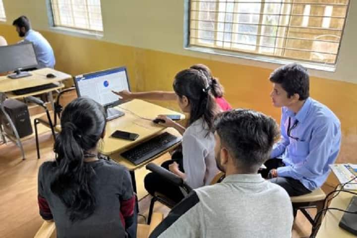 Govindrao Nikam College Of Pharmacy, Sawarde campus photo 6