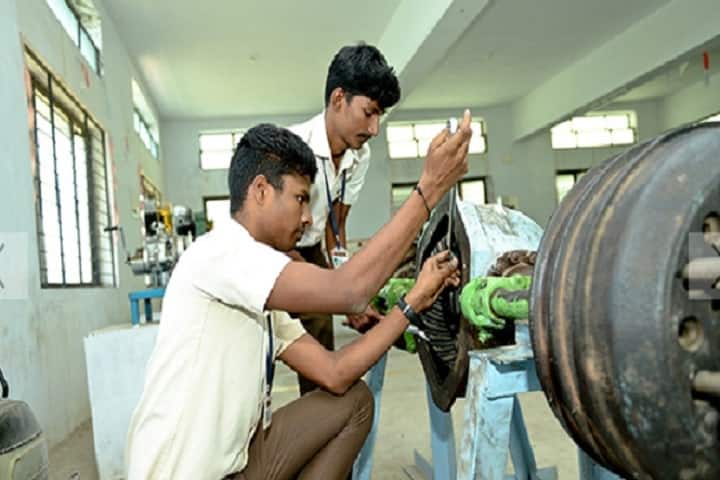 Sri Vignesh Polytechnic College, Tiruchirappalli campus photo 4
