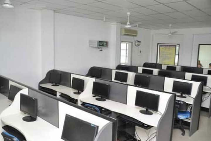 Sri Venkatachalapathy Polytechnic College, Kappiampuliyur campus photo 4