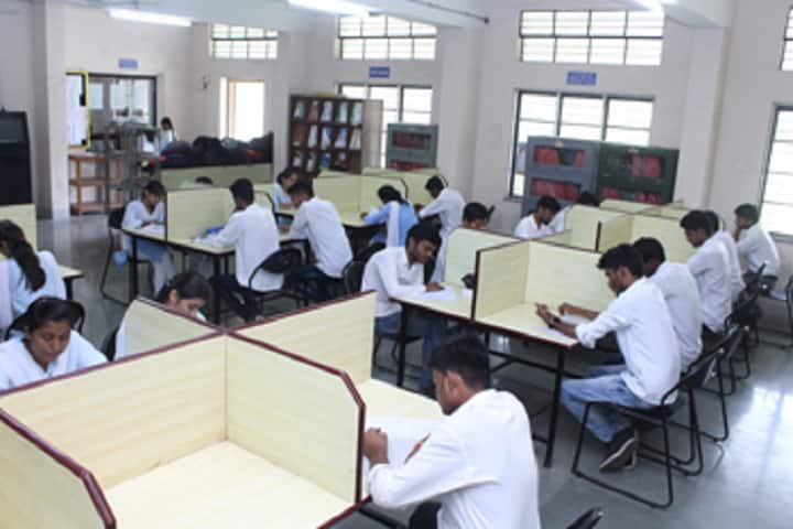 Government College of Pharmacy, Amravati campus photo 3