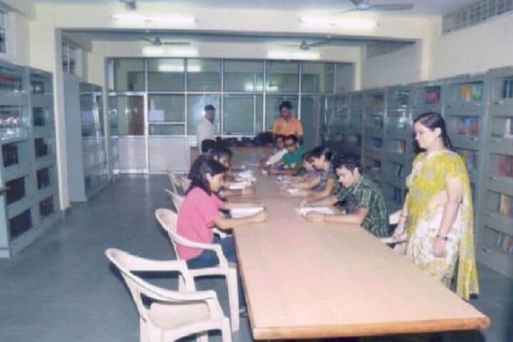 Madhav Vidhi Mahavidyalaya, Gwalior campus photo 3