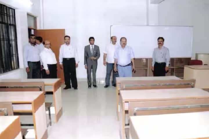 Maa Vaishno Devi Educational and Law College, Lucknow campus photo 2